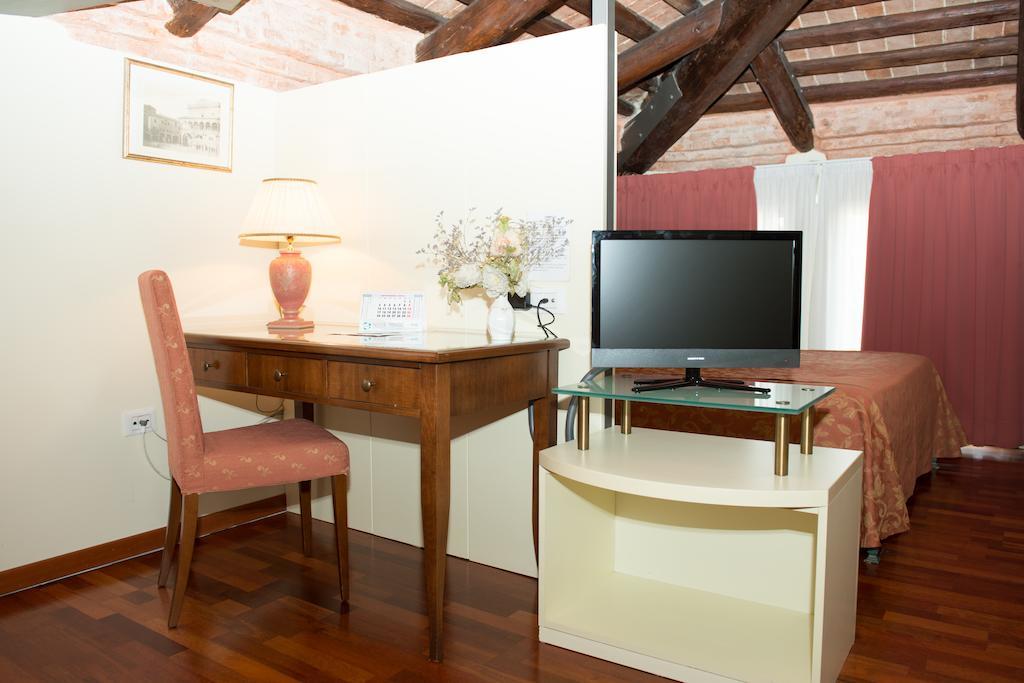 Residence Bertolini Padova Pokoj fotografie