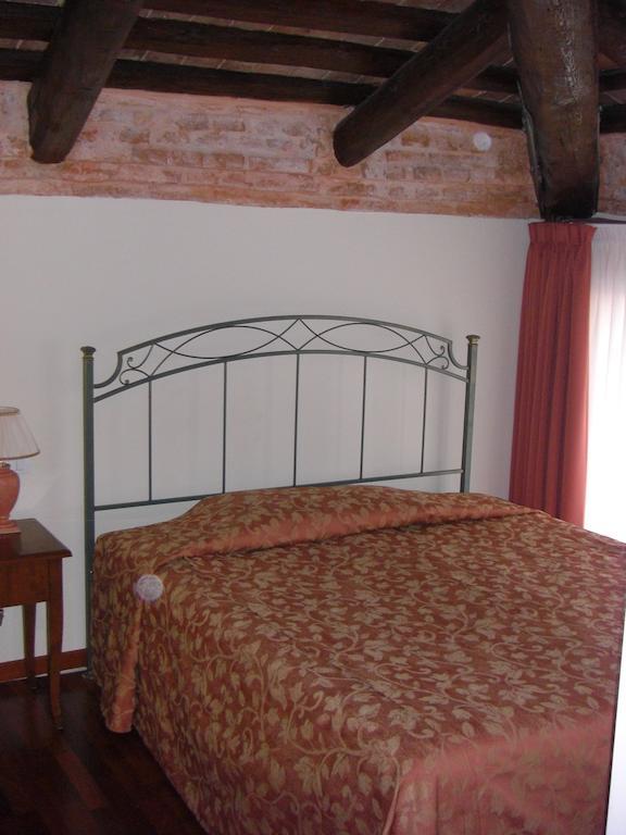 Residence Bertolini Padova Pokoj fotografie